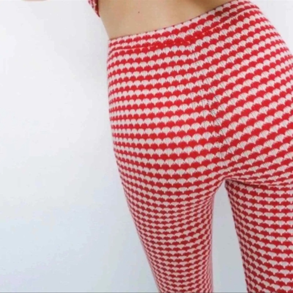 NWOT Zara Knit Pull On Cropped Kick Flare Pants Red White Small